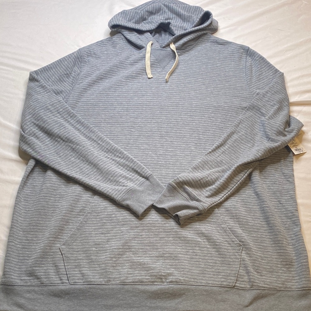 Sonoma Light Gray Women’s Hoodie Jacket.‎ Size 2X
